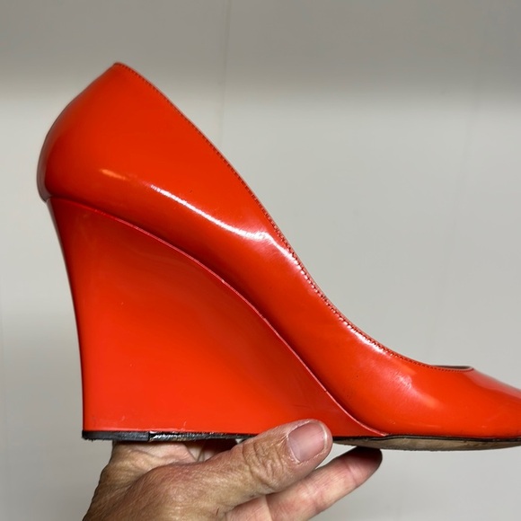 Jimmy Choo Red Heels Elegant Peep Toe - Picture 5 of 16